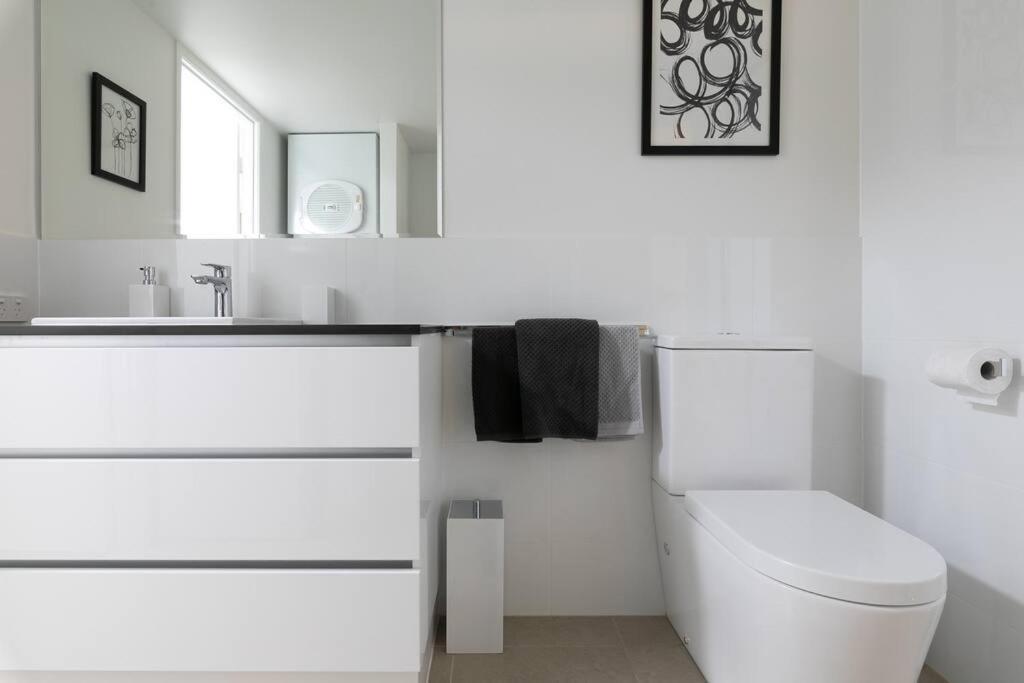 Resort Living, Luxury Getaway, Close 2 Noosa River Нусавил Екстериор снимка